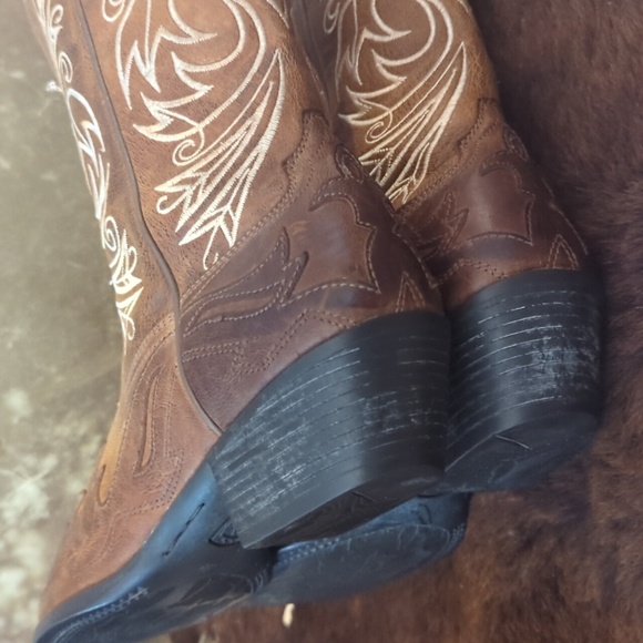 ARIAT "Heritage Western J Toe Wingtip" style 10005920 cowgirl boots sz 7.5 B euc - Picture 15 of 16